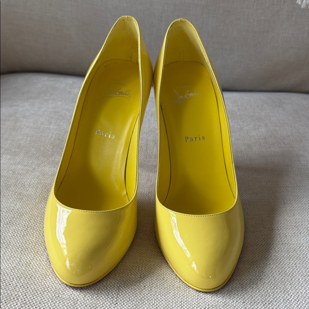 NIB CHRISTIAN LOUBOUTIN Dolly patent leather pumps 39 - Picture 7 of 9